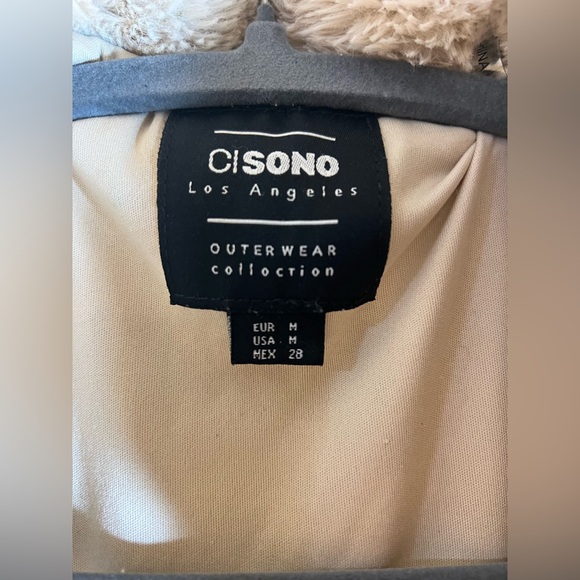 Teddy jacket by CiSono size Medium,
Cream Teddy jacket button up w front pockets - Picture 3 of 10